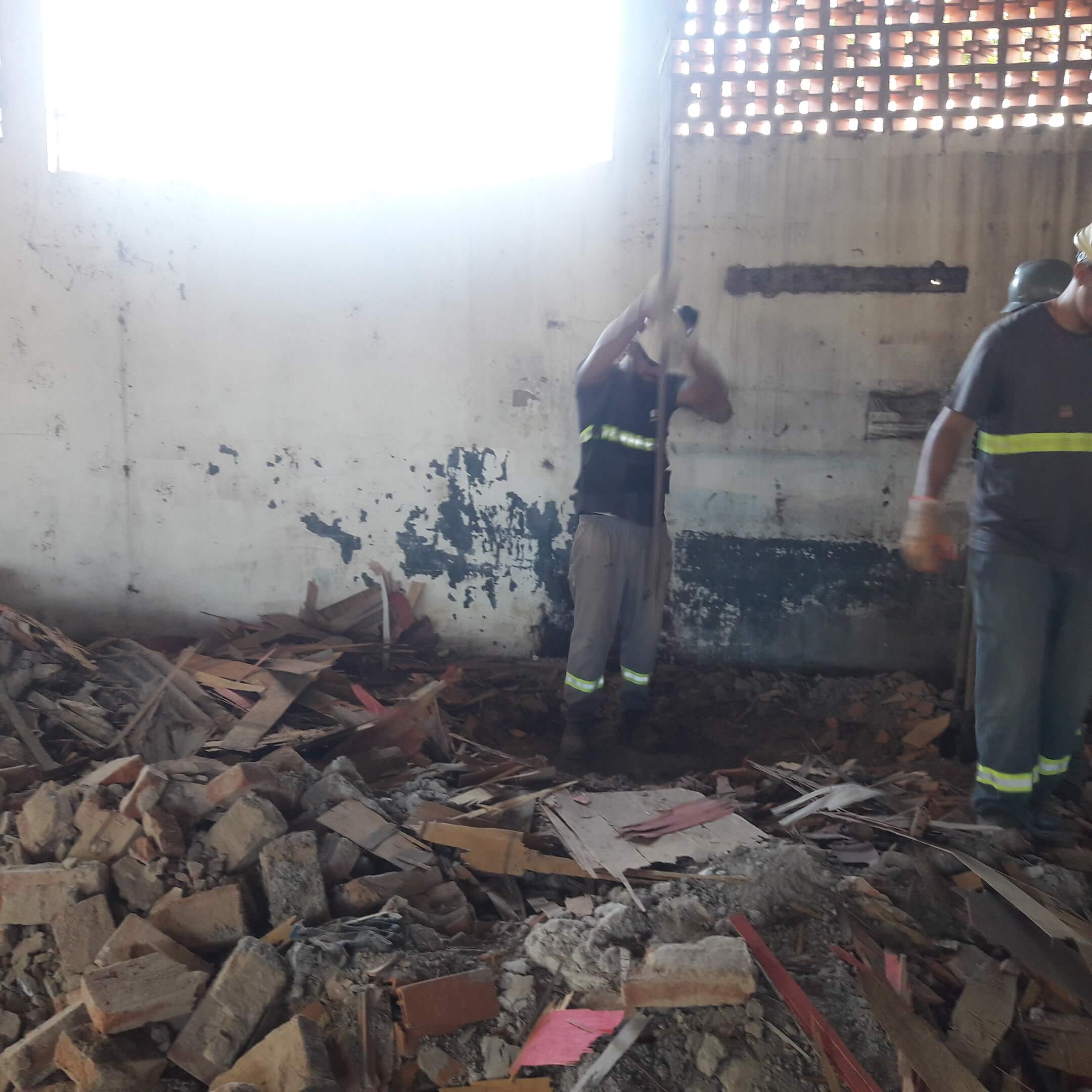 Empresa de Gestão de Áreas Contaminadas em São José dos Campos Empresa de Gestão de Áreas Contaminadas em São José dos Campos